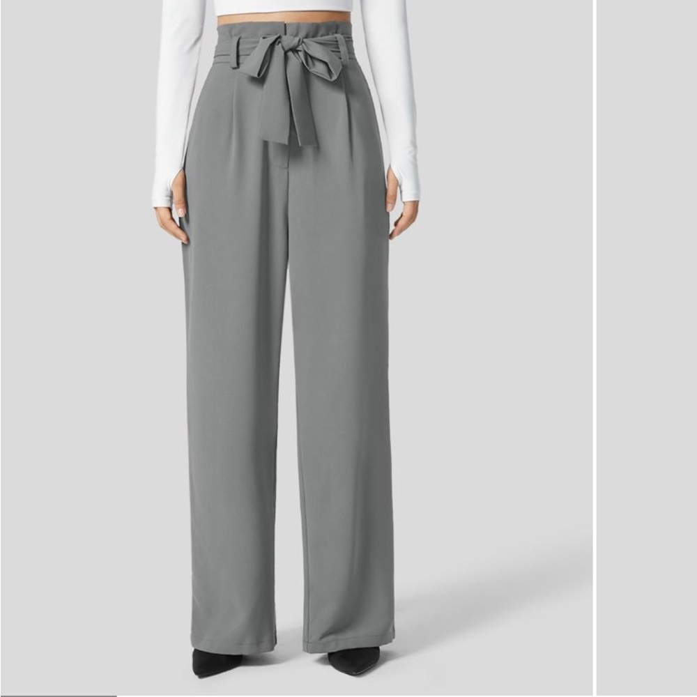 🆕 Halara Paper Bag High Waisted Belted Side Pocket
Wide Leg Work Pants